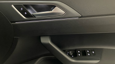 Volkswagen Polo 1.0 TSI R-Line 5dr Petrol Hatchback